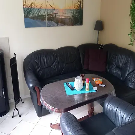 Vakantiehuis Doppelhaushaelfte, Twietfort, Cleaning Included